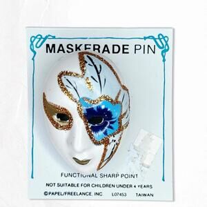 6346. Handmade Creepy Ladyface Brooch